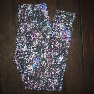 NWOT Fabletics High-Waisted PowerHold Leggings
